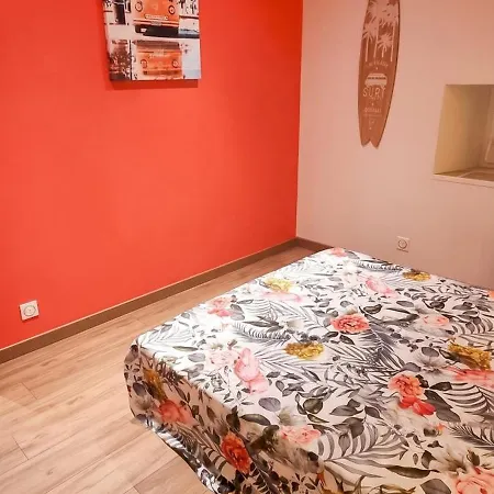 Charmante A Avec Piscine Privee