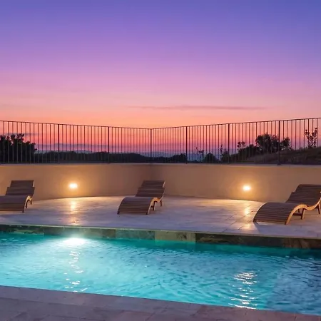 Charmante A Avec Piscine Privee Villa Divajeu